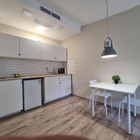 Oet Fenyo Apartmanhaz ชิโอฟก ภายนอก รูปภาพ