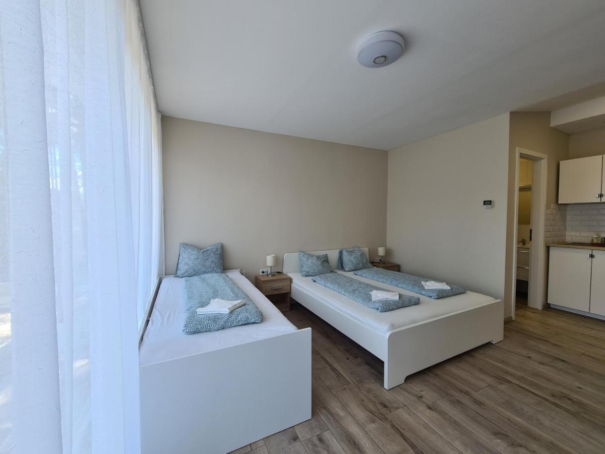Oet Fenyo Apartmanhaz ชิโอฟก ภายนอก รูปภาพ