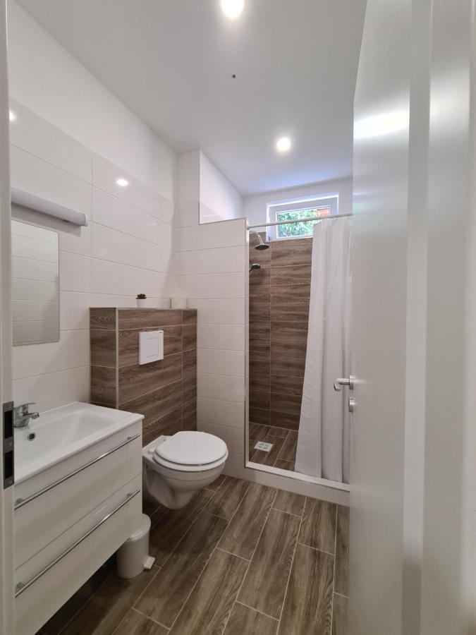 Oet Fenyo Apartmanhaz ชิโอฟก ภายนอก รูปภาพ