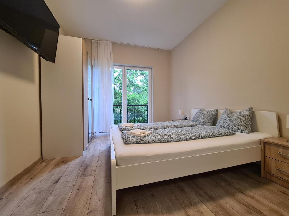 Oet Fenyo Apartmanhaz ชิโอฟก ภายนอก รูปภาพ