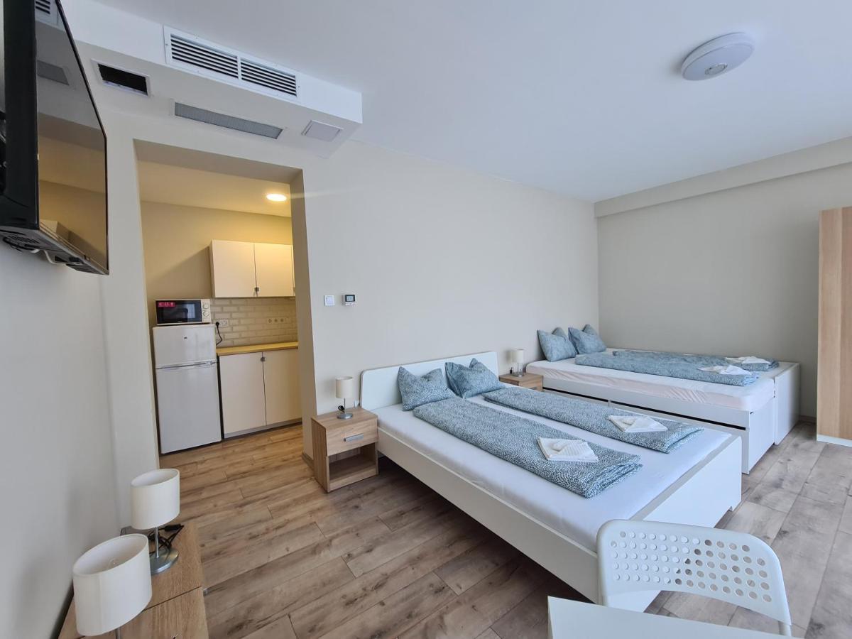Oet Fenyo Apartmanhaz ชิโอฟก ภายนอก รูปภาพ