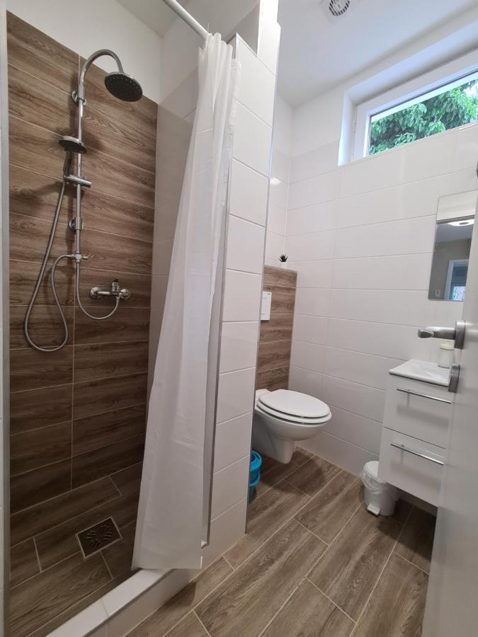 Oet Fenyo Apartmanhaz ชิโอฟก ภายนอก รูปภาพ