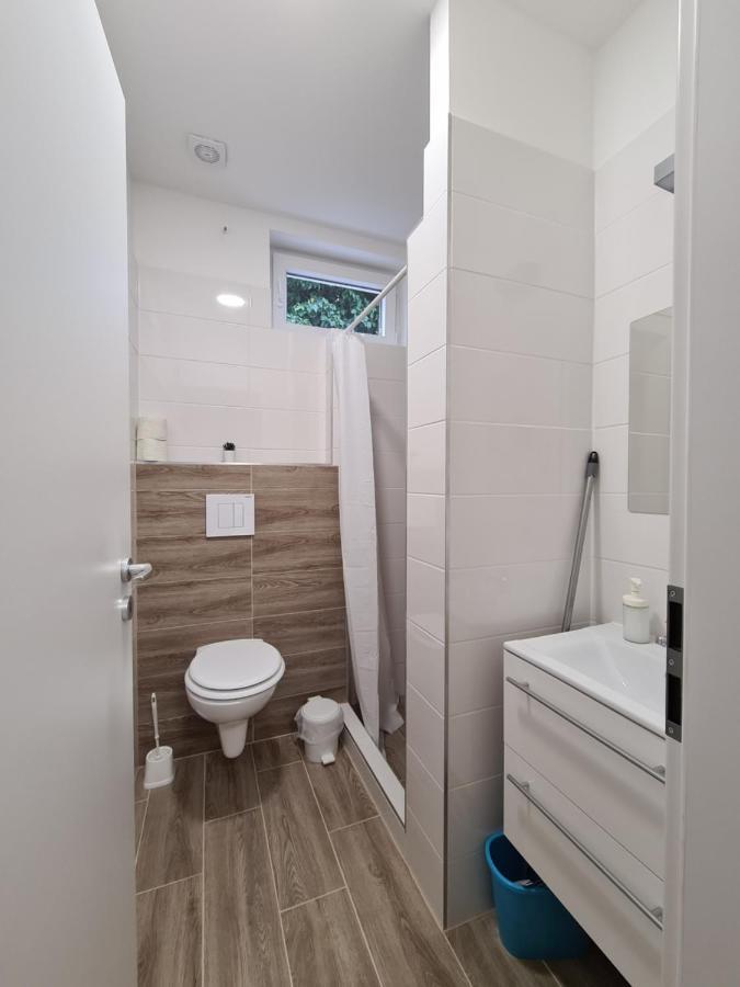 Oet Fenyo Apartmanhaz ชิโอฟก ภายนอก รูปภาพ