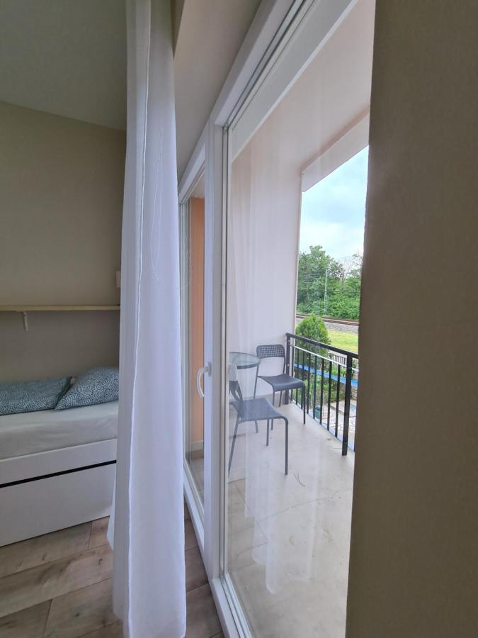 Oet Fenyo Apartmanhaz ชิโอฟก ภายนอก รูปภาพ