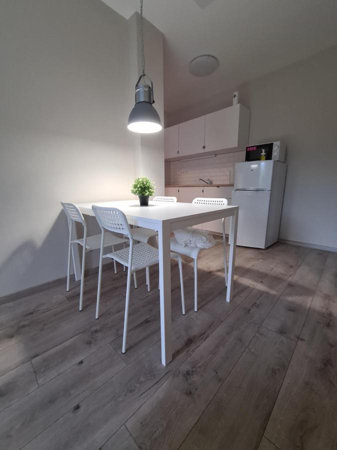 Oet Fenyo Apartmanhaz ชิโอฟก ภายนอก รูปภาพ