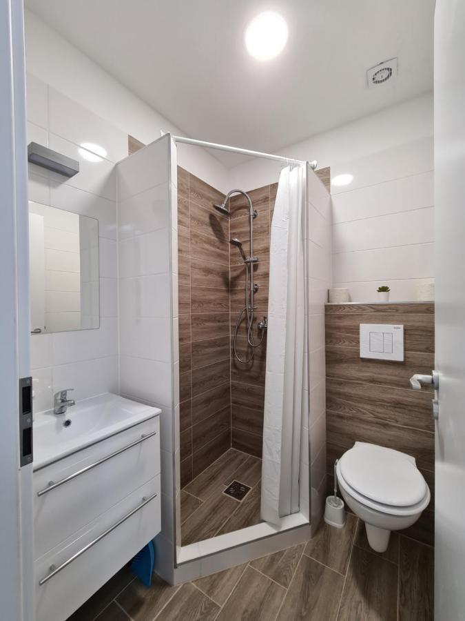 Oet Fenyo Apartmanhaz ชิโอฟก ภายนอก รูปภาพ